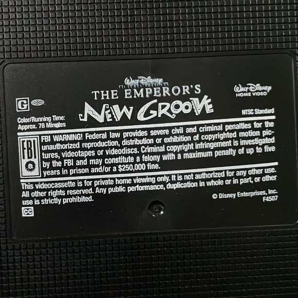 Disney Classic VHS Collection - lion king, Tarzan, beauty and the beast - Picture 5 of 8